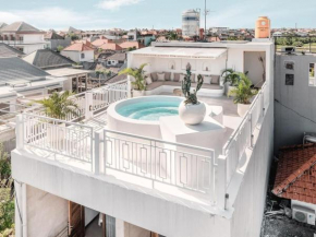 The Roof with stunning view in central Canggu